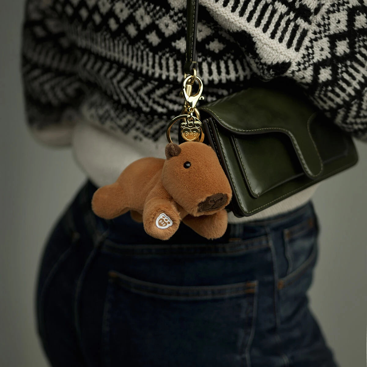 Capybara Plush Bag Charm | Build-A-Bear - US 1218